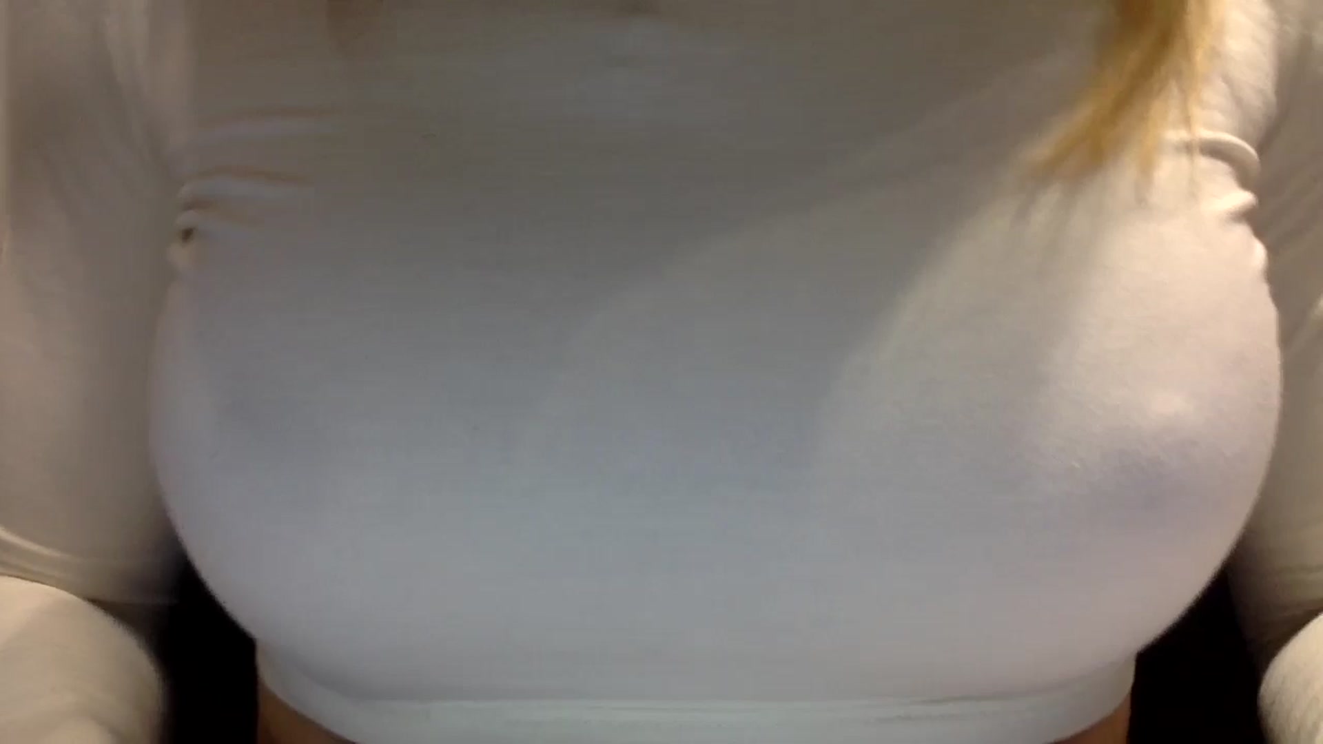 Gallery image thumbnail from EgoisticKitty's myfreecams stream on, 07/22/2024, 08:24 image 15 of 20
