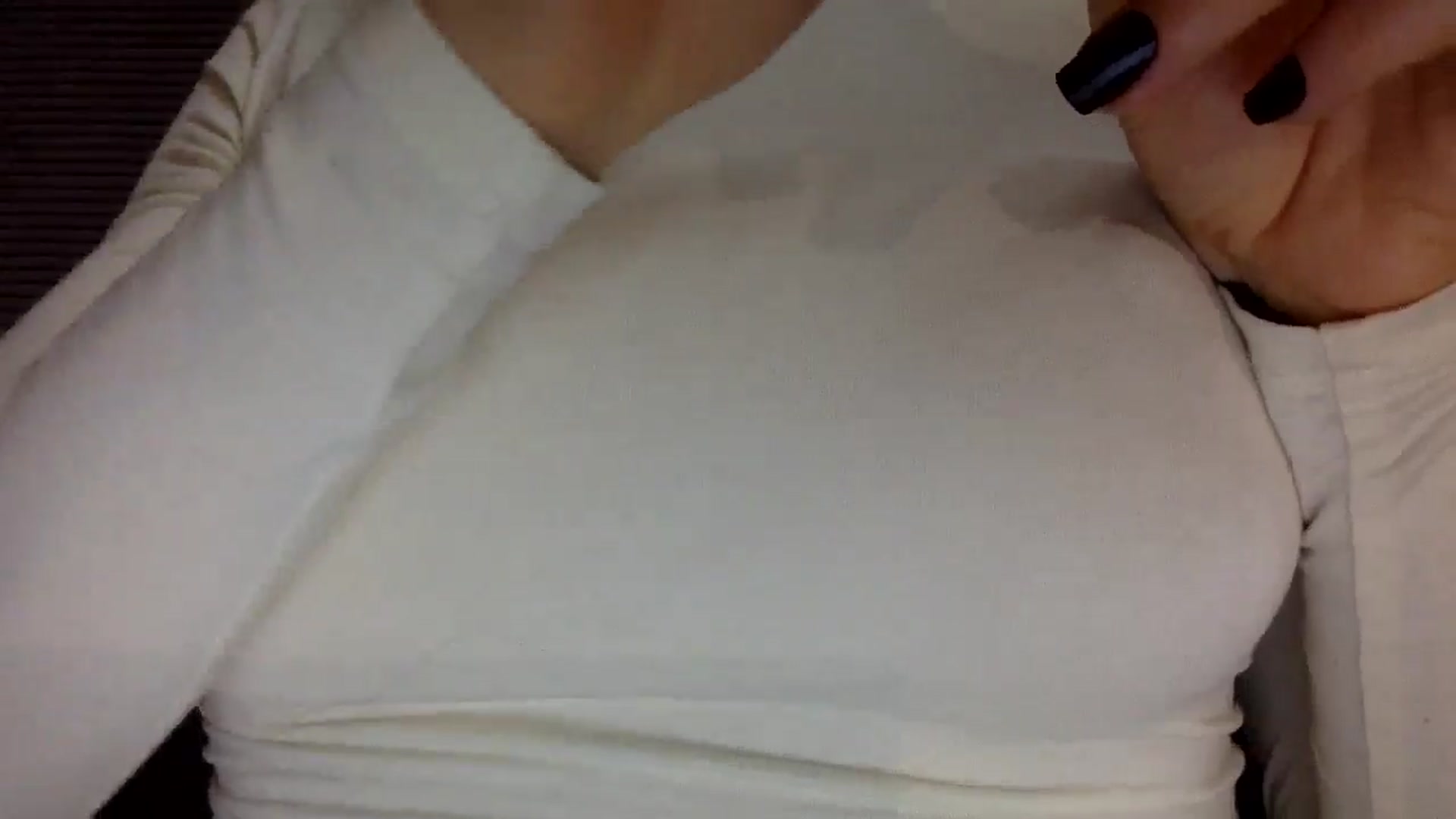 Gallery image thumbnail from EgoisticKitty's myfreecams stream on, 07/22/2024, 10:53 image 19 of 20