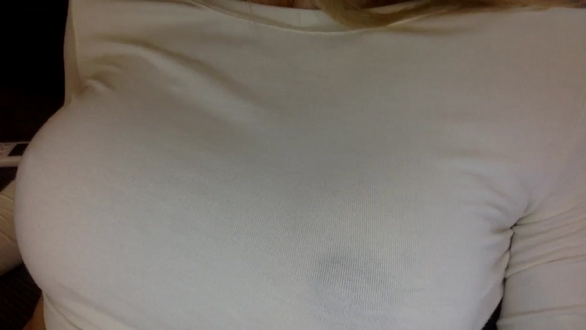 Gallery image thumbnail from EgoisticKitty's myfreecams stream on, 07/22/2024, 10:53 image 5 of 20