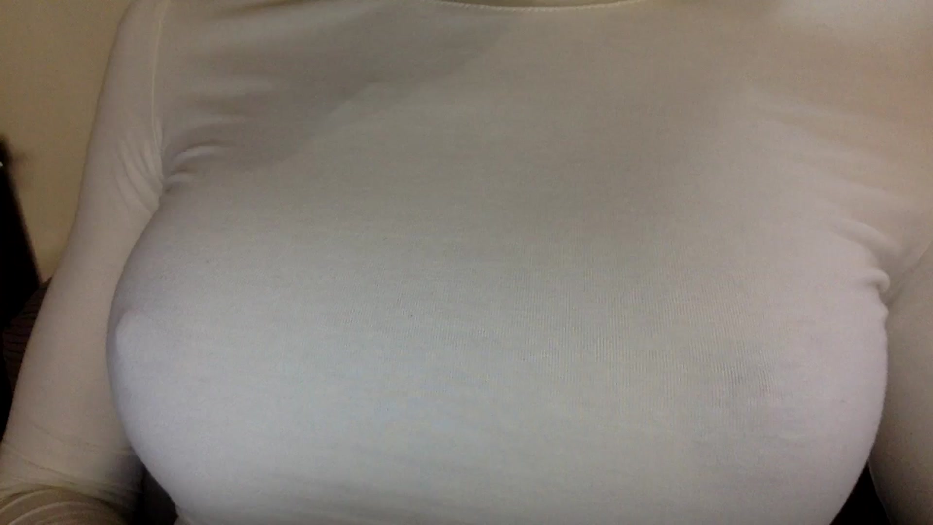 Gallery image thumbnail from EgoisticKitty's myfreecams stream on, 07/22/2024, 13:39 image 16 of 20