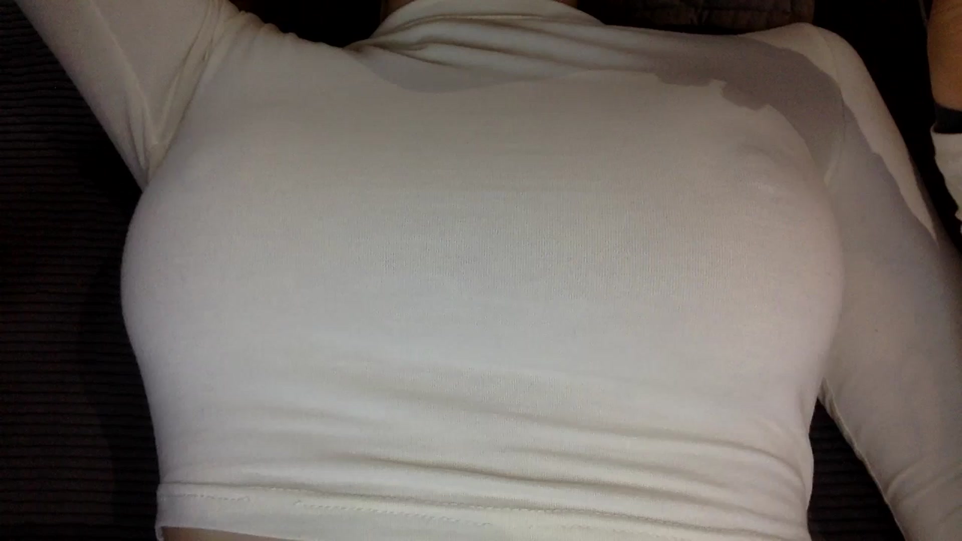 Gallery image thumbnail from EgoisticKitty's myfreecams stream on, 07/22/2024, 13:39 image 2 of 20