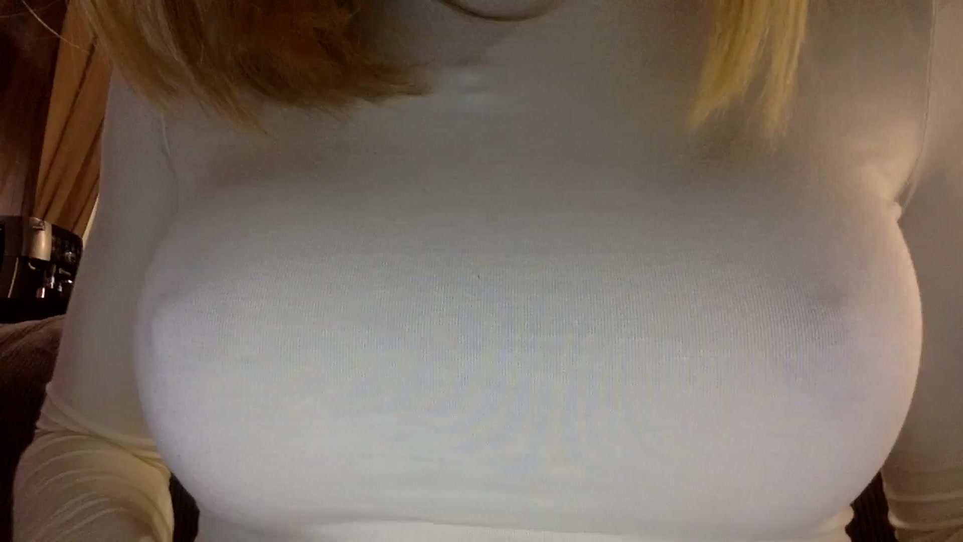 Gallery image thumbnail from EgoisticKitty's myfreecams stream on, 07/22/2024, 13:39 image 18 of 20