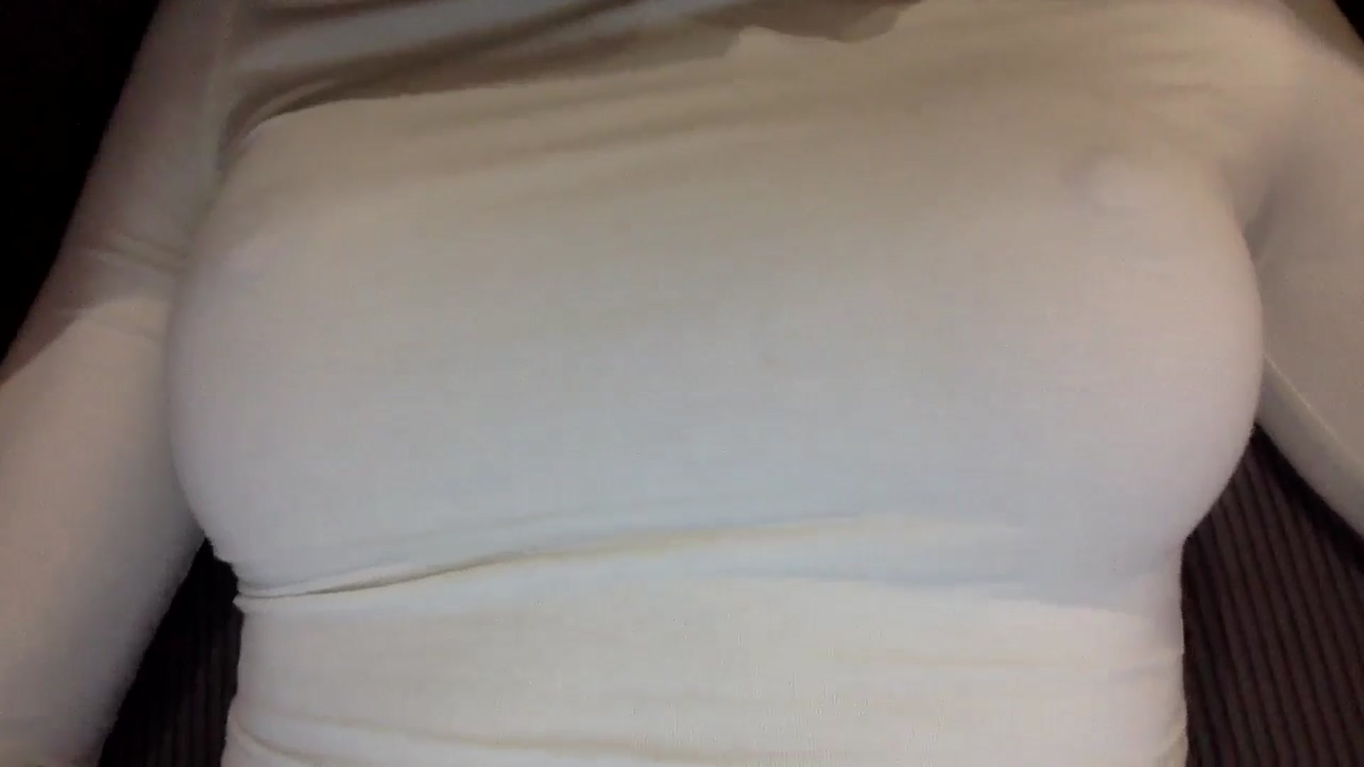 Gallery image thumbnail from EgoisticKitty's myfreecams stream on, 07/23/2024, 18:17 image 19 of 20