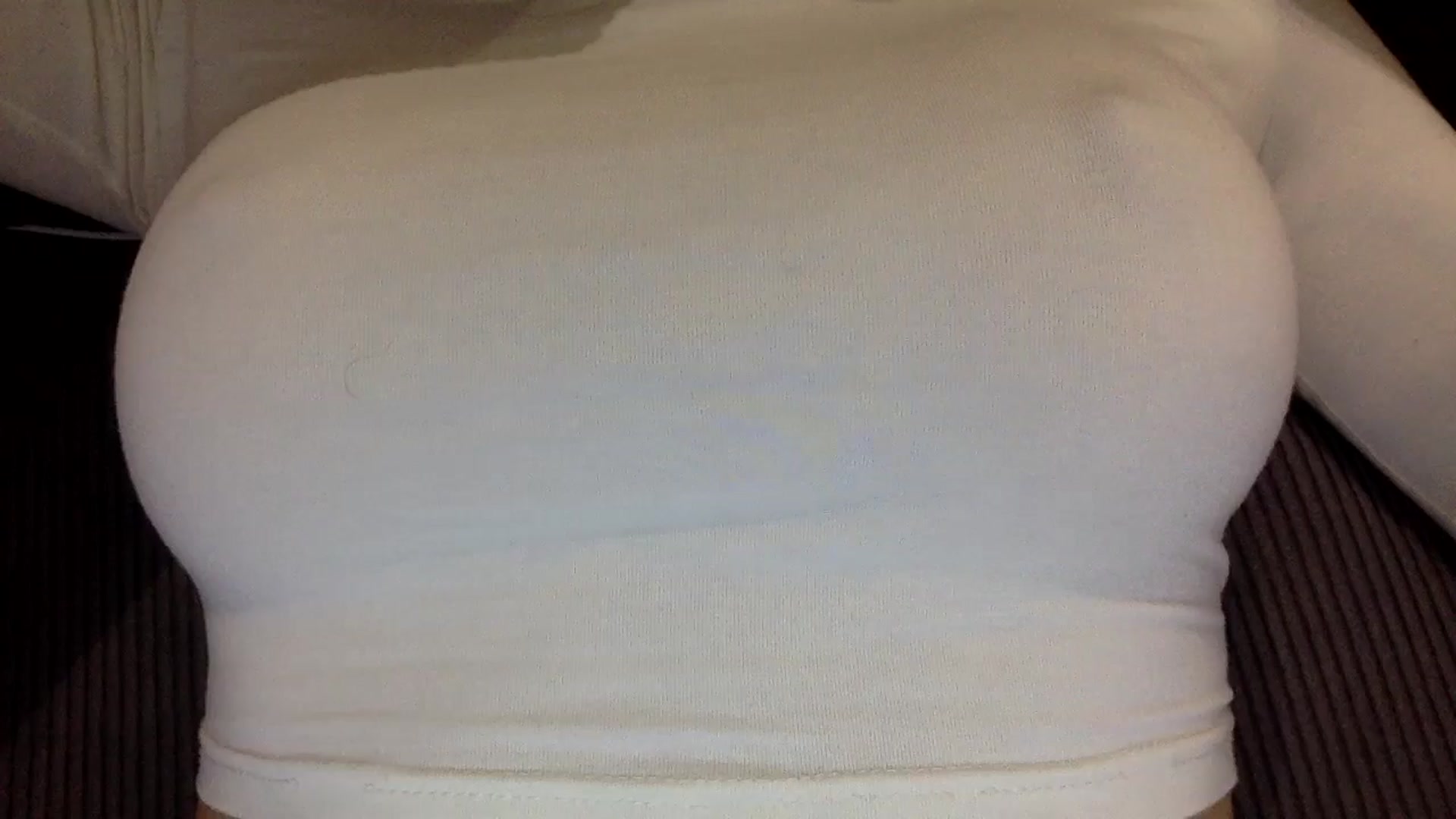 Gallery image thumbnail from EgoisticKitty's myfreecams stream on, 07/23/2024, 18:17 image 7 of 20