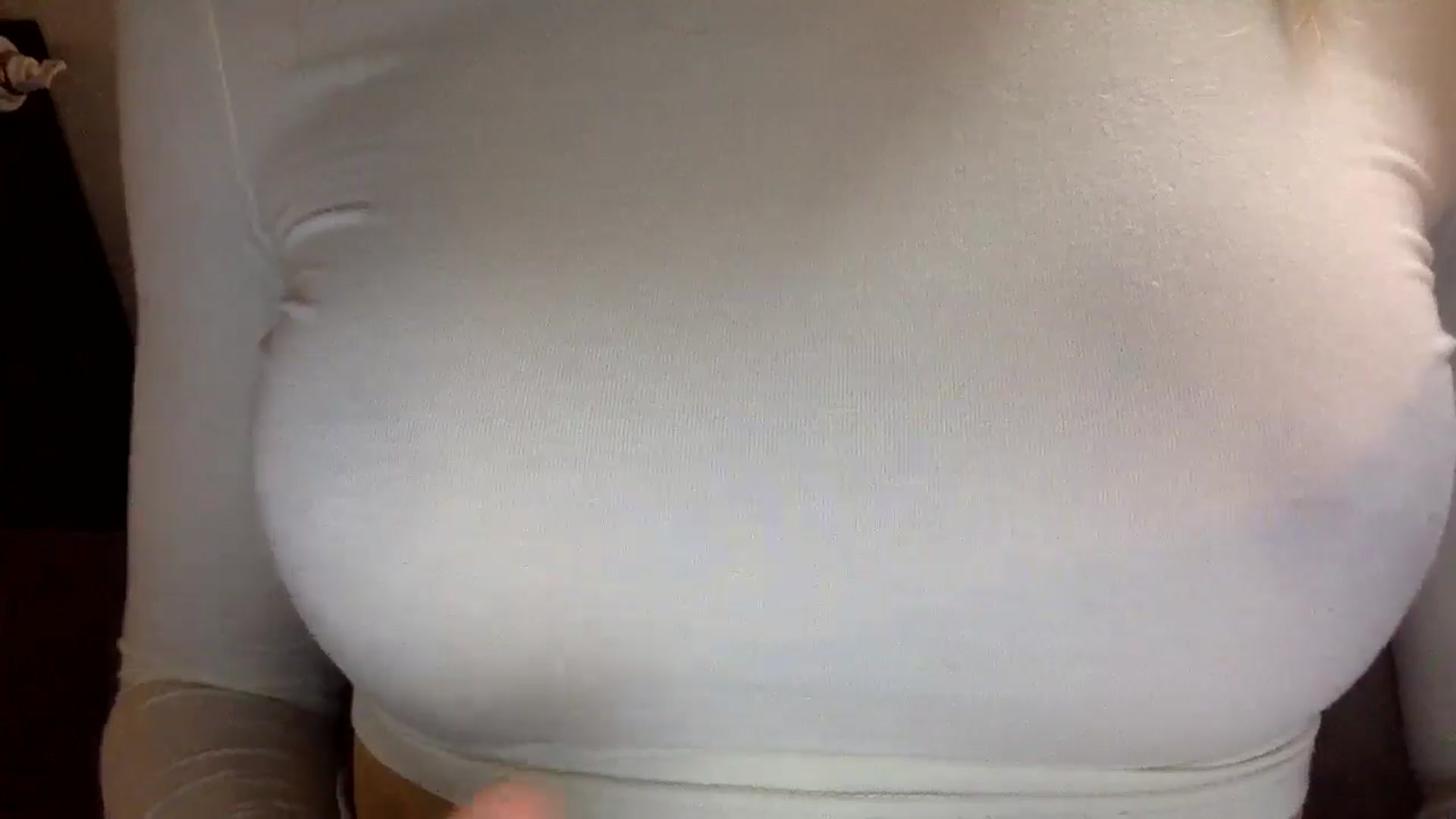 Gallery image thumbnail from EgoisticKitty's myfreecams stream on, 07/25/2024, 09:07 image 16 of 20