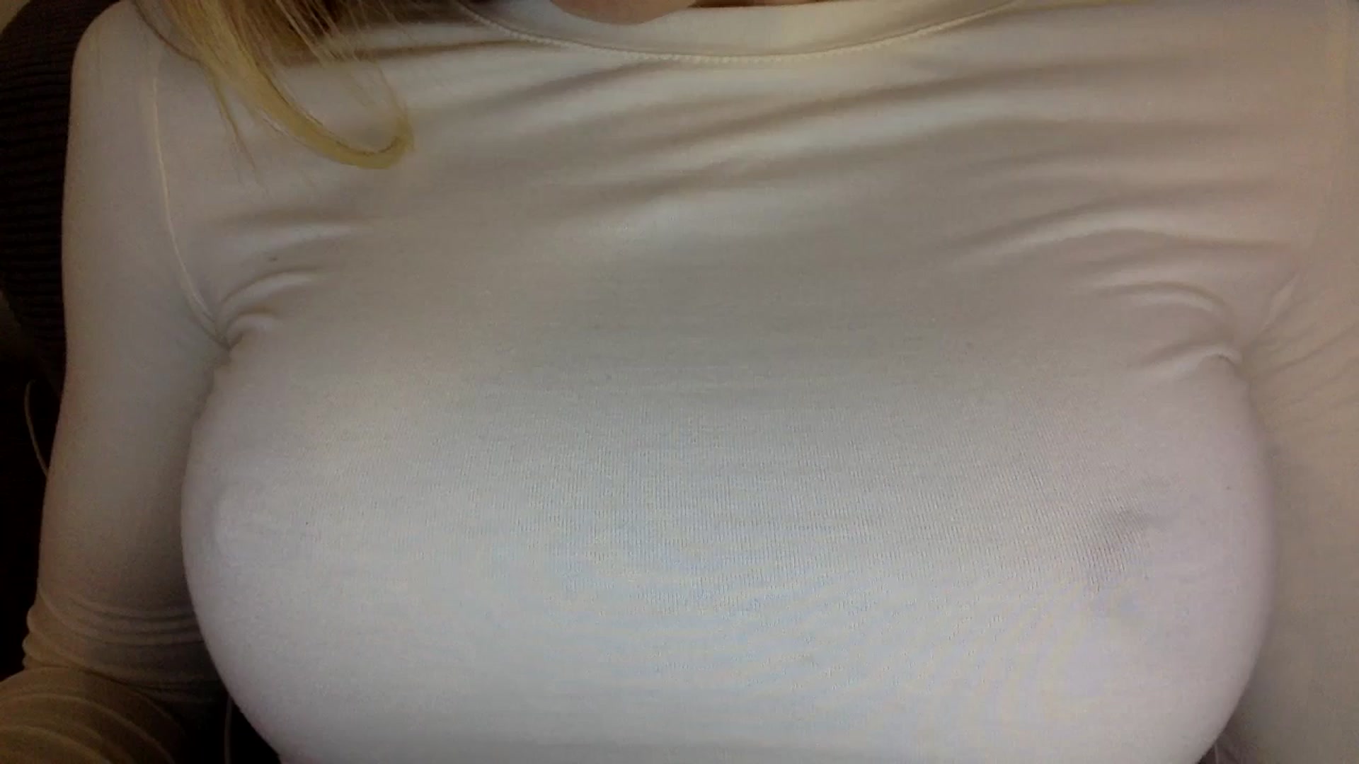 Gallery image thumbnail from EgoisticKitty's myfreecams stream on, 07/25/2024, 13:51 image 1 of 20
