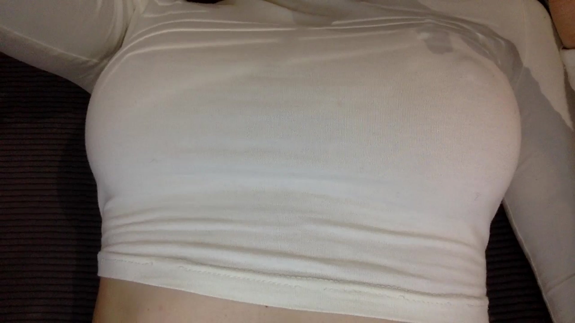 Gallery image thumbnail from EgoisticKitty's myfreecams stream on, 07/25/2024, 14:34 image 20 of 20