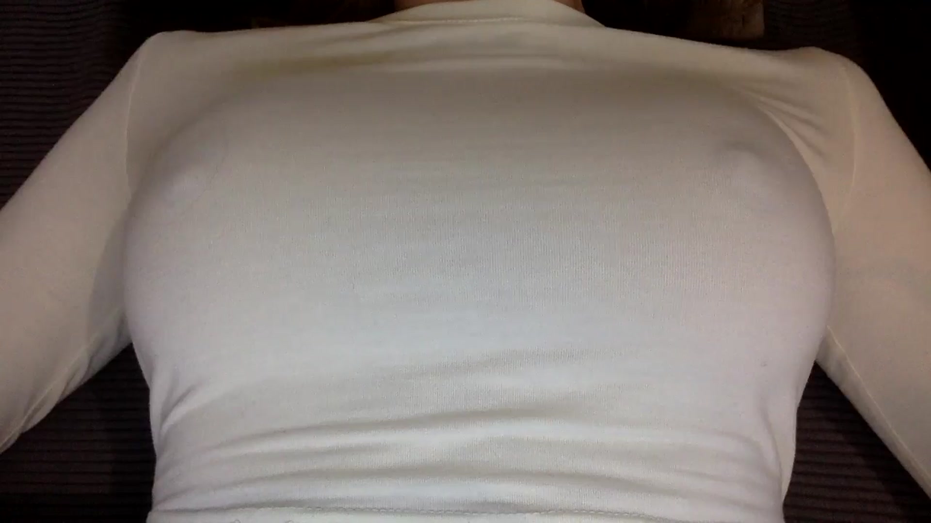 Gallery image thumbnail from EgoisticKitty's myfreecams stream on, 07/26/2024, 11:33 image 13 of 20