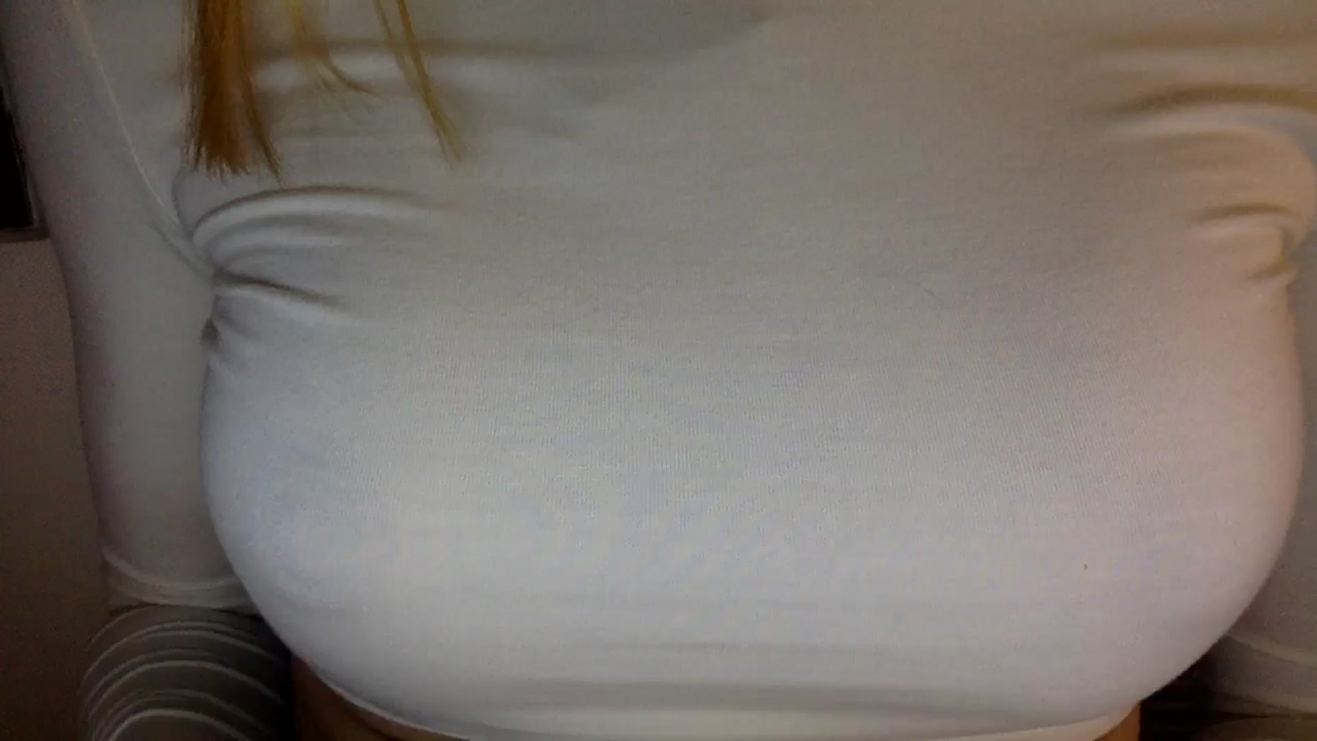 Gallery image thumbnail from EgoisticKitty's myfreecams stream on, 07/26/2024, 13:56 image 15 of 20