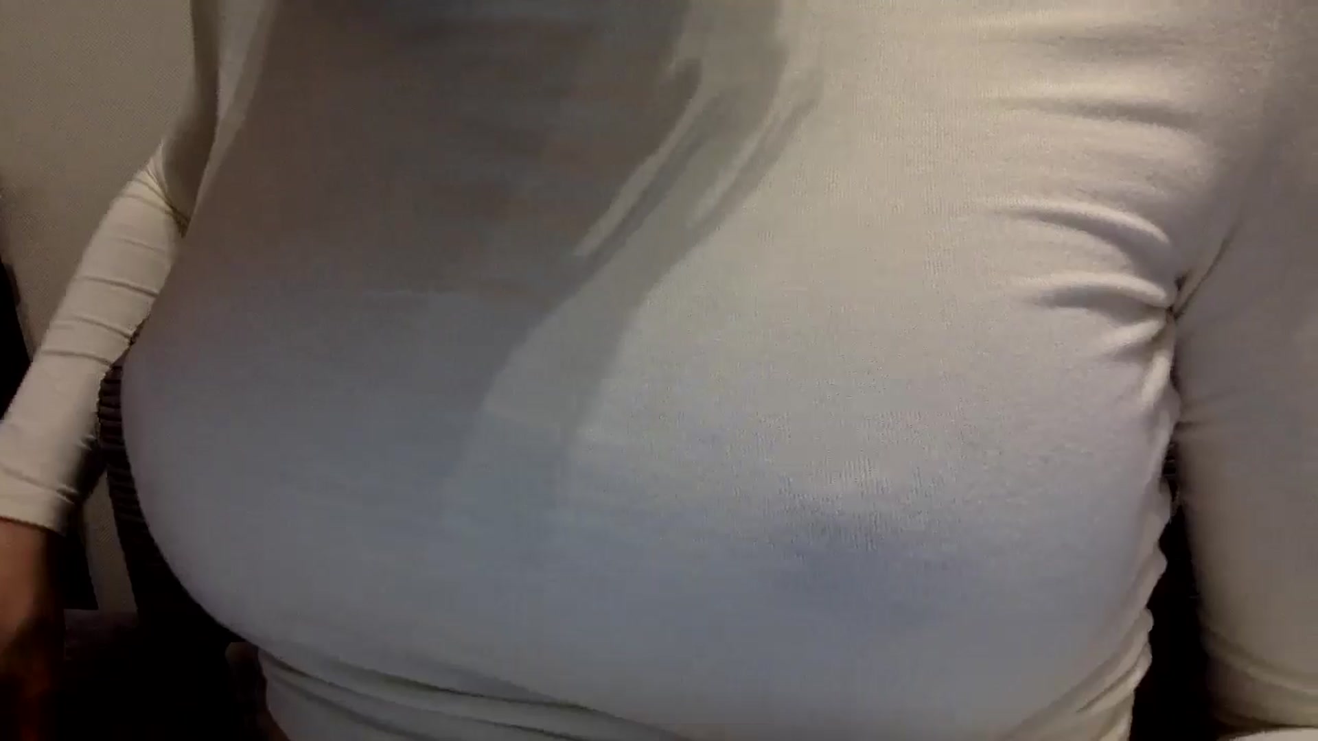 Gallery image thumbnail from EgoisticKitty's myfreecams stream on, 07/28/2024, 11:22 image 17 of 20