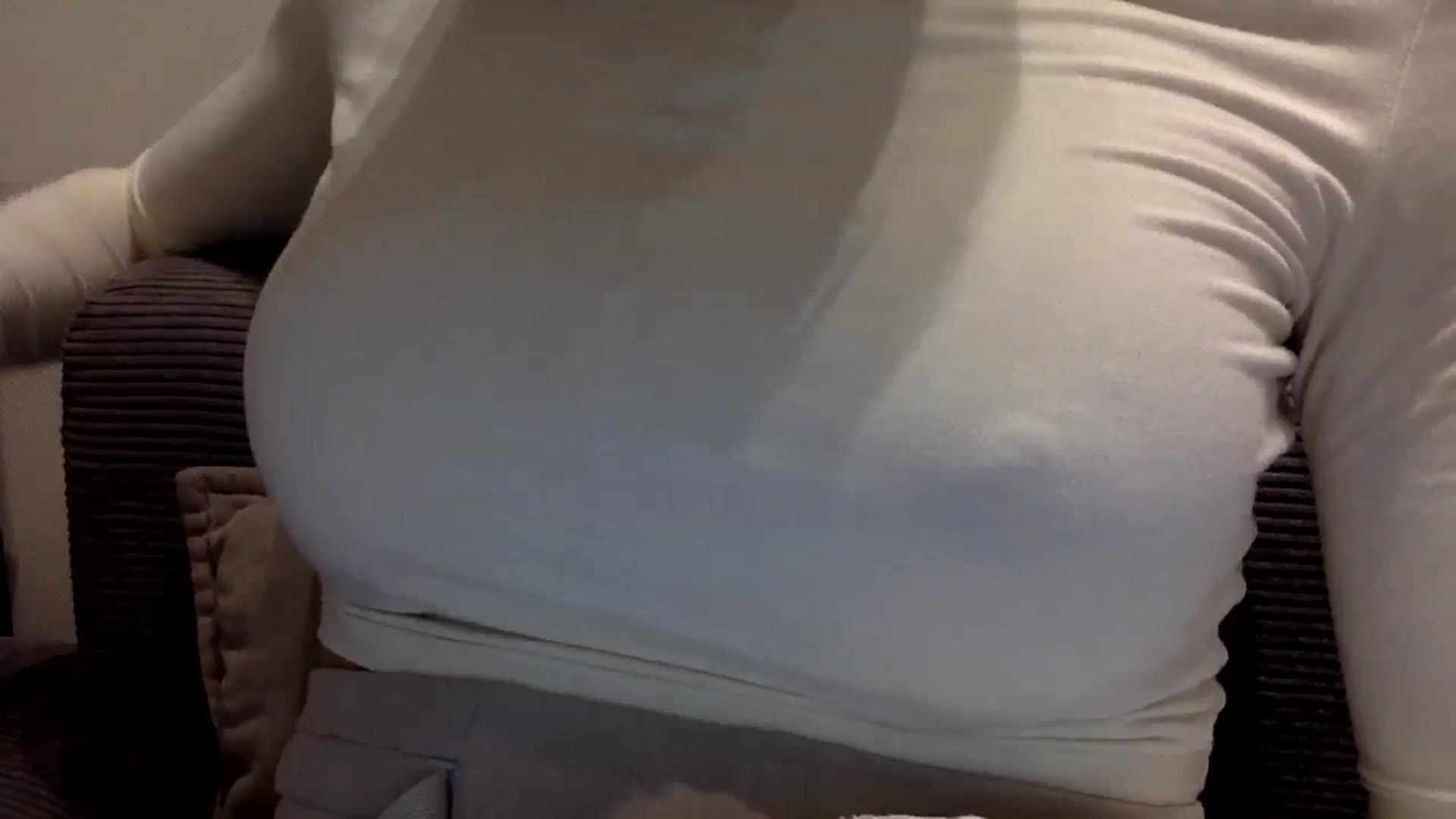 Gallery image thumbnail from EgoisticKitty's myfreecams stream on, 07/28/2024, 12:10 image 17 of 20