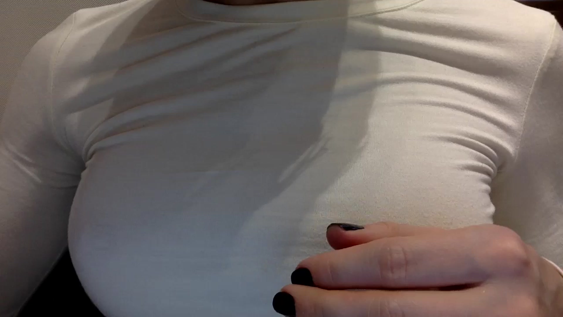 Gallery image thumbnail from EgoisticKitty's myfreecams stream on, 07/28/2024, 13:00 image 7 of 20