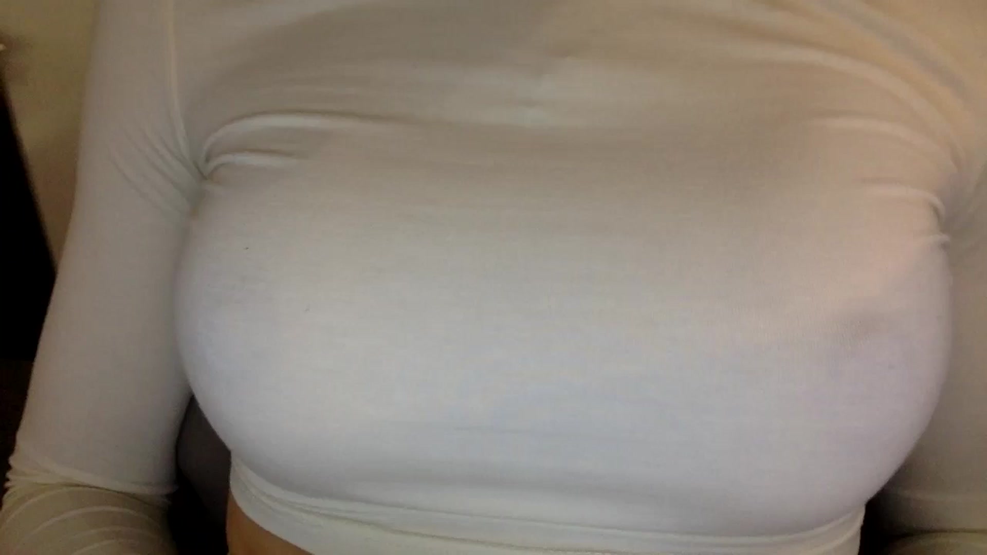 Gallery image thumbnail from EgoisticKitty's myfreecams stream on, 07/30/2024, 08:14 image 17 of 20