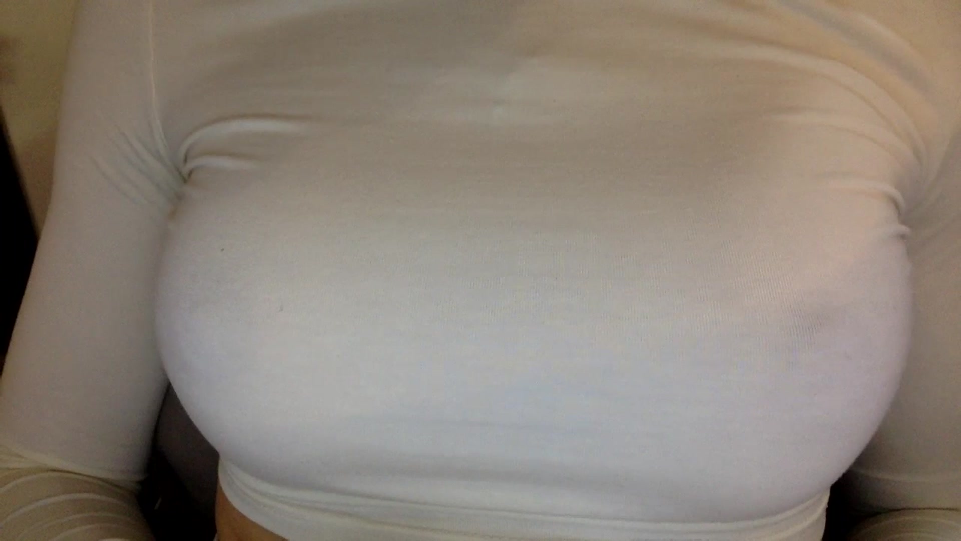 Gallery image thumbnail from EgoisticKitty's myfreecams stream on, 07/30/2024, 08:14 image 18 of 20