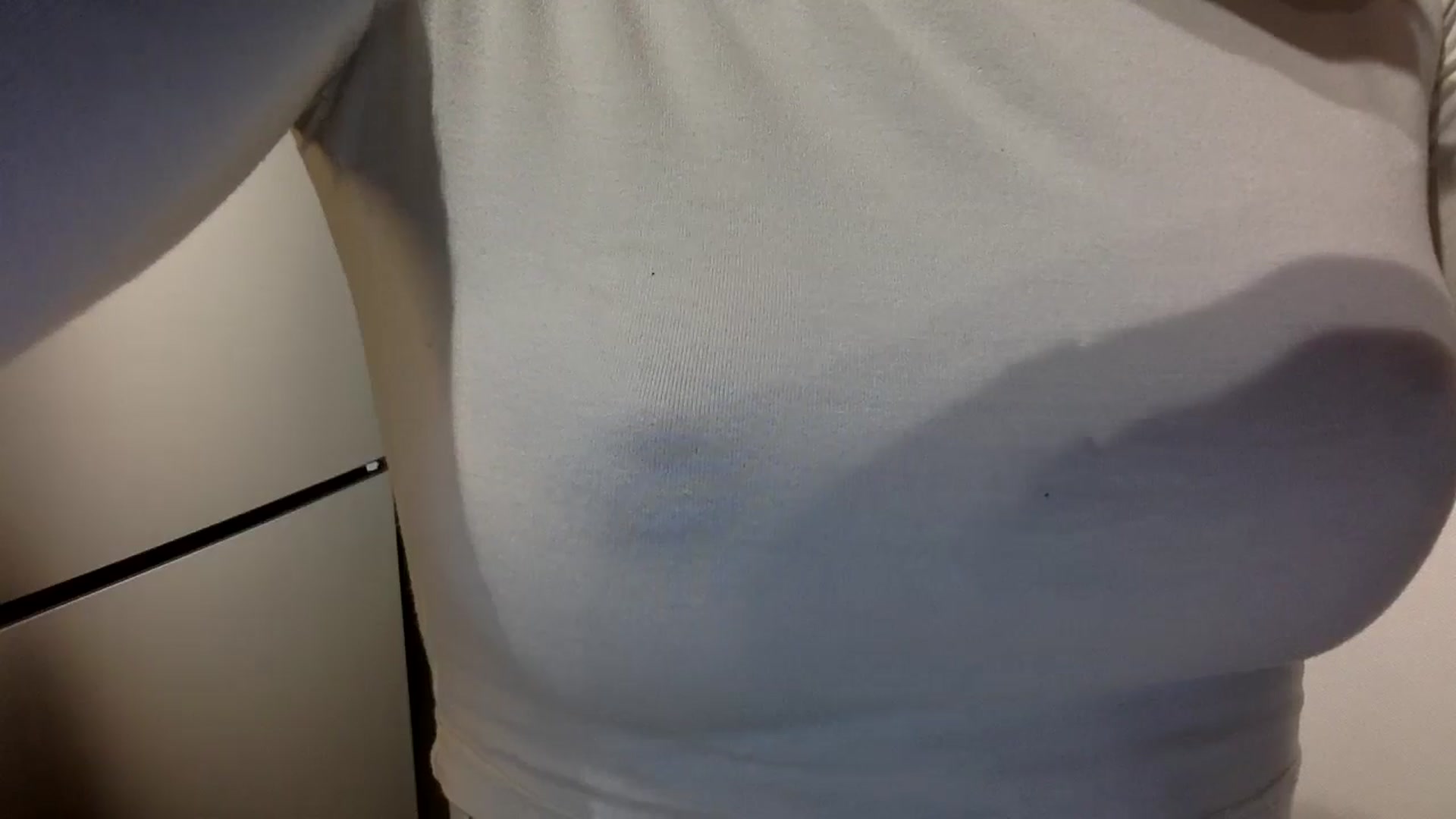 Gallery image thumbnail from EgoisticKitty's myfreecams stream on, 07/30/2024, 08:42 image 10 of 20