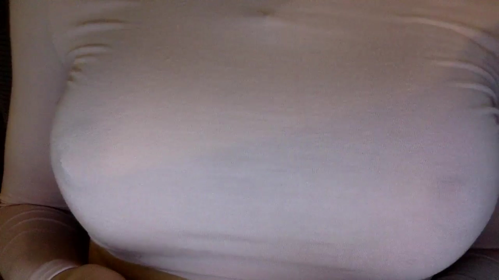 Gallery image thumbnail from EgoisticKitty's myfreecams stream on, 07/30/2024, 15:10 image 3 of 20