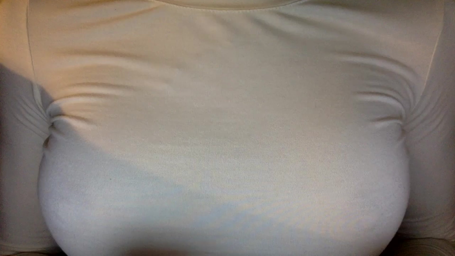 Gallery image thumbnail from EgoisticKitty's myfreecams stream on, 07/31/2024, 09:36 image 15 of 20