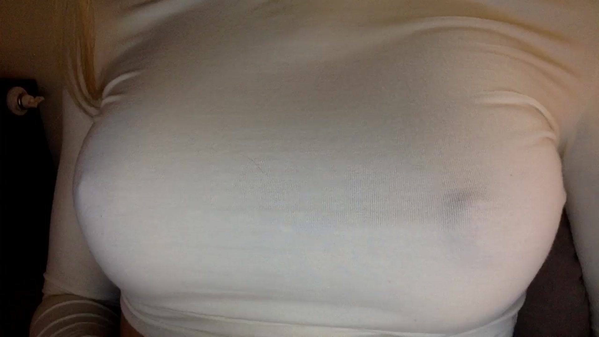 Gallery image thumbnail from EgoisticKitty's myfreecams stream on, 07/31/2024, 12:17 image 1 of 20