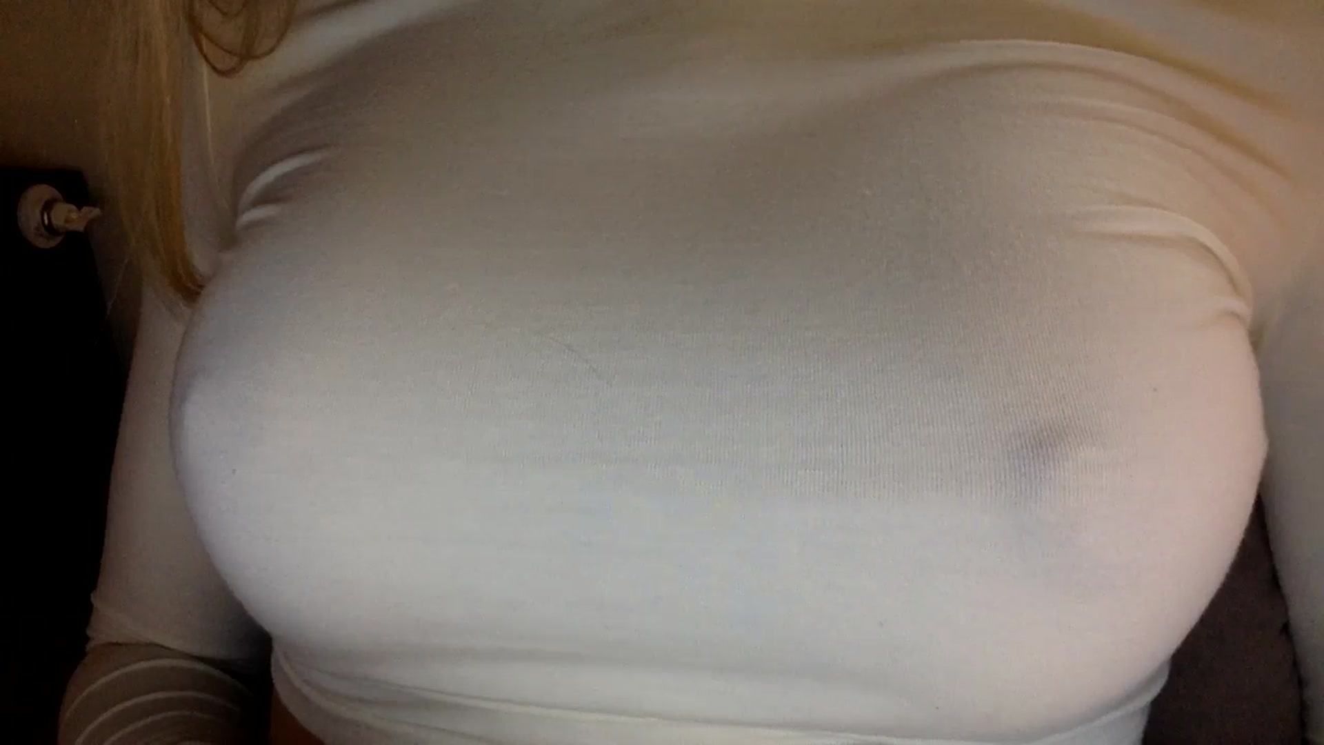 Gallery image thumbnail from EgoisticKitty's myfreecams stream on, 07/31/2024, 12:17 image 3 of 20