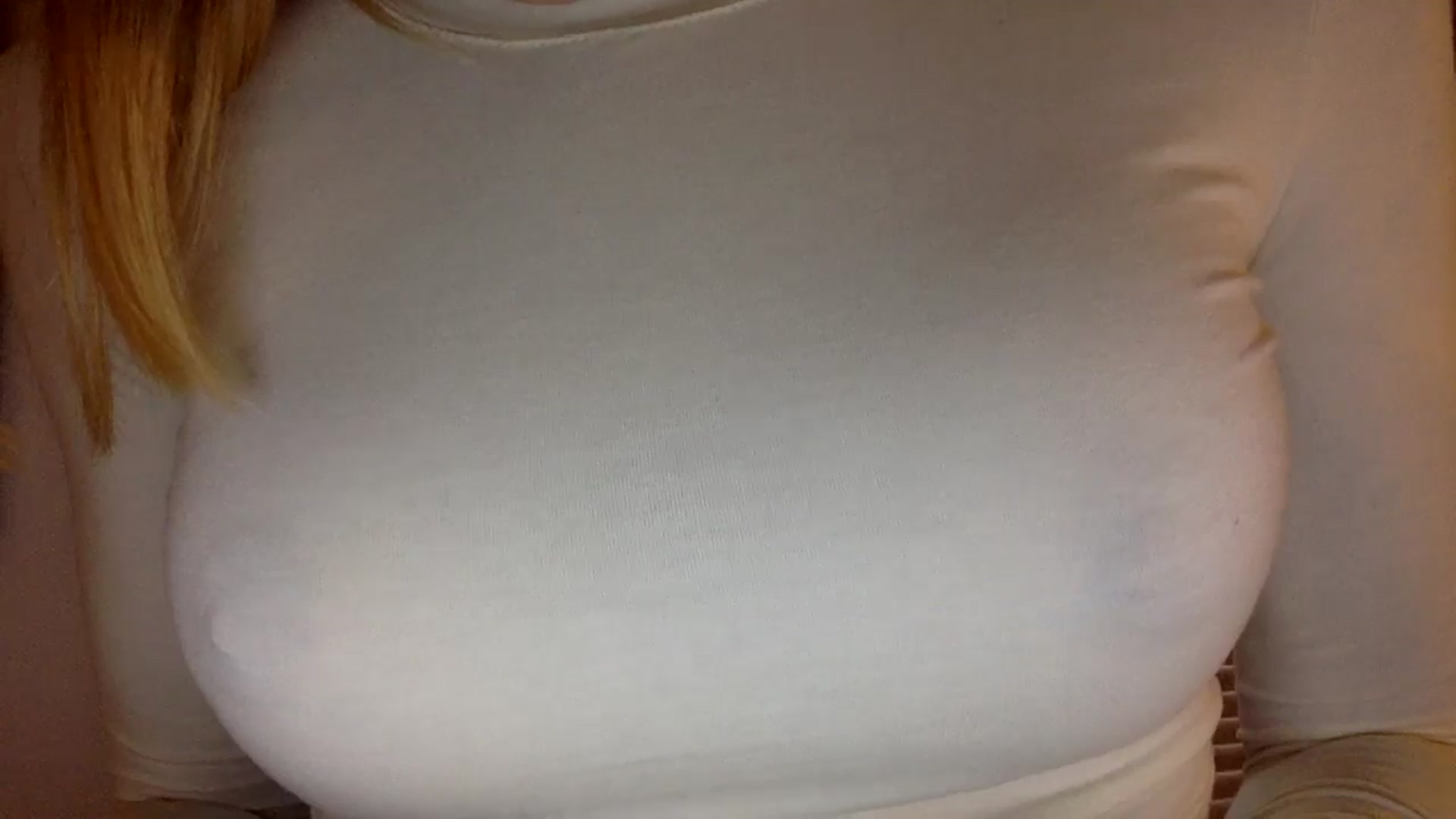 Gallery image thumbnail from EgoisticKitty's myfreecams stream on, 07/31/2024, 14:04 image 14 of 20