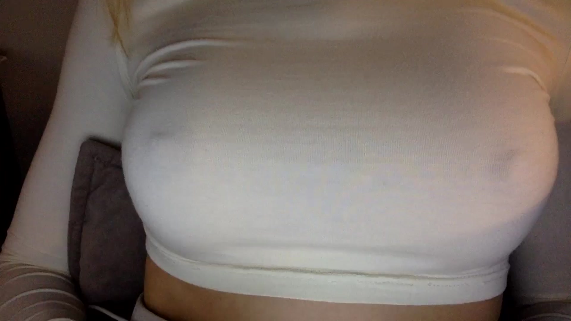 Gallery image thumbnail from EgoisticKitty's myfreecams stream on, 08/01/2024, 09:35 image 10 of 20