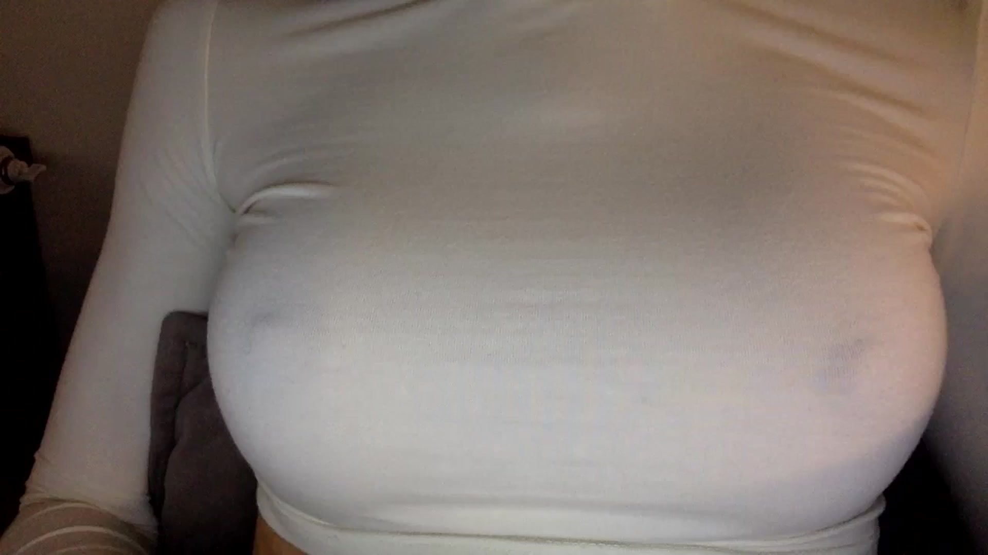 Gallery image thumbnail from EgoisticKitty's myfreecams stream on, 08/01/2024, 09:35 image 5 of 20