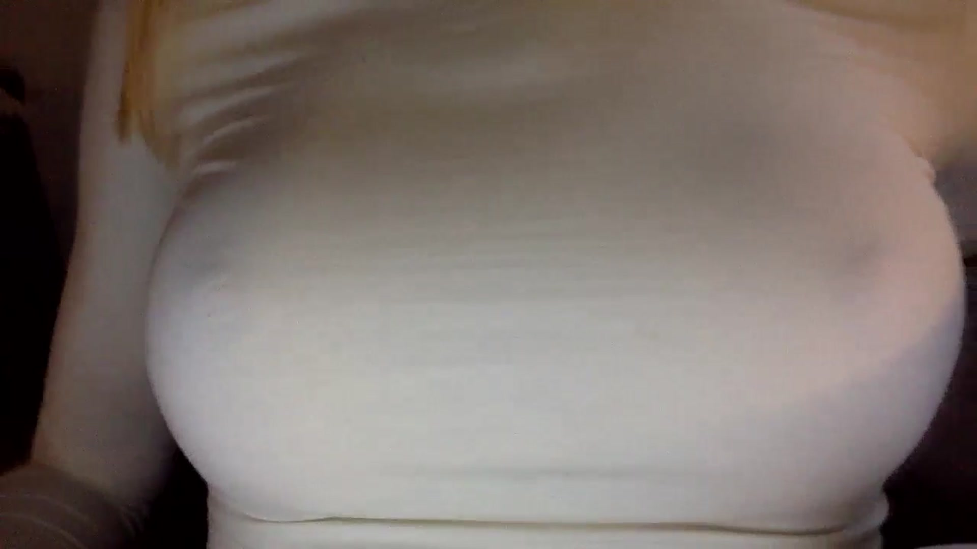 Gallery image thumbnail from EgoisticKitty's myfreecams stream on, 08/01/2024, 11:34 image 10 of 20
