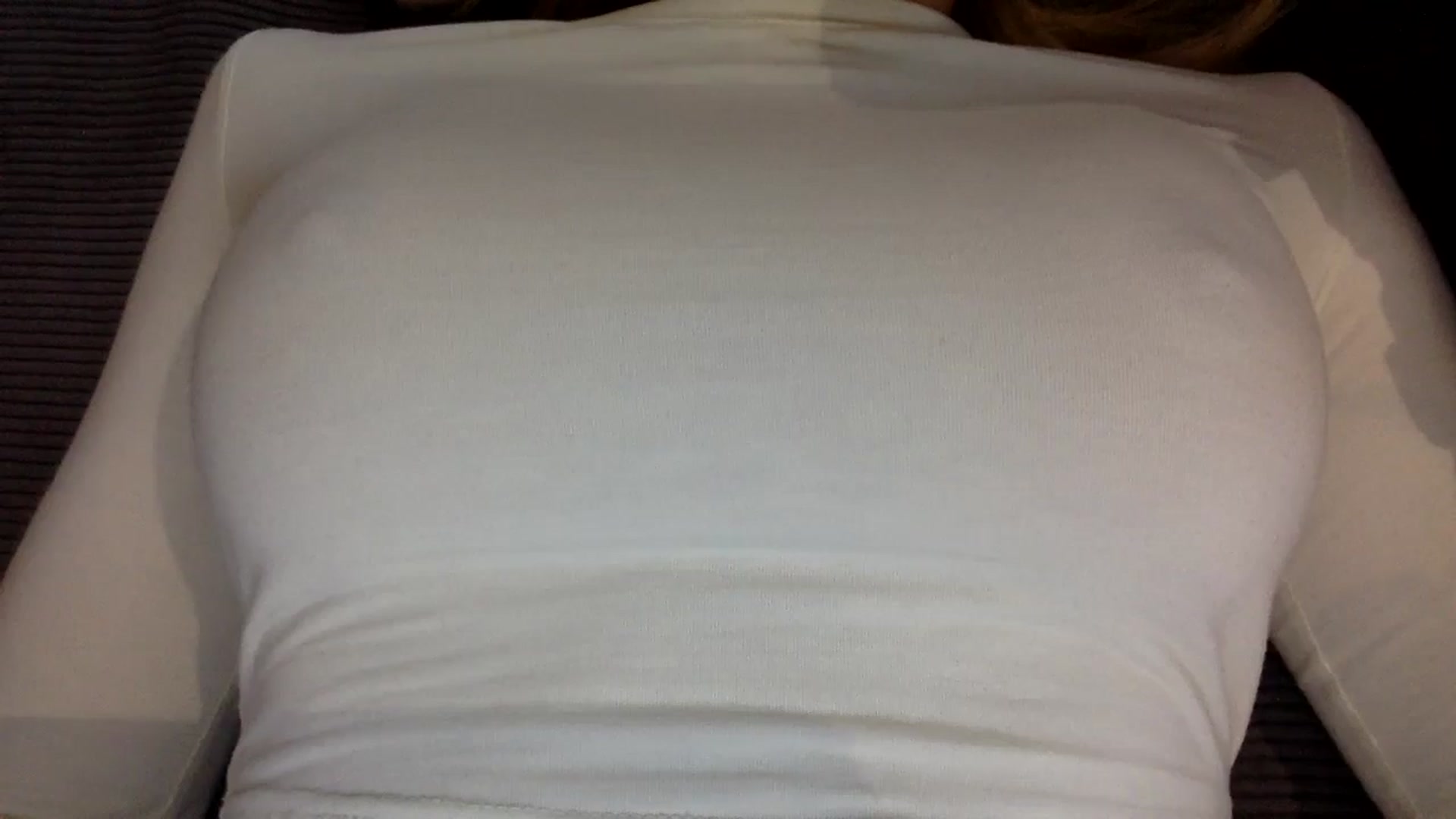 Gallery image thumbnail from EgoisticKitty's myfreecams stream on, 08/04/2024, 11:26 image 15 of 20
