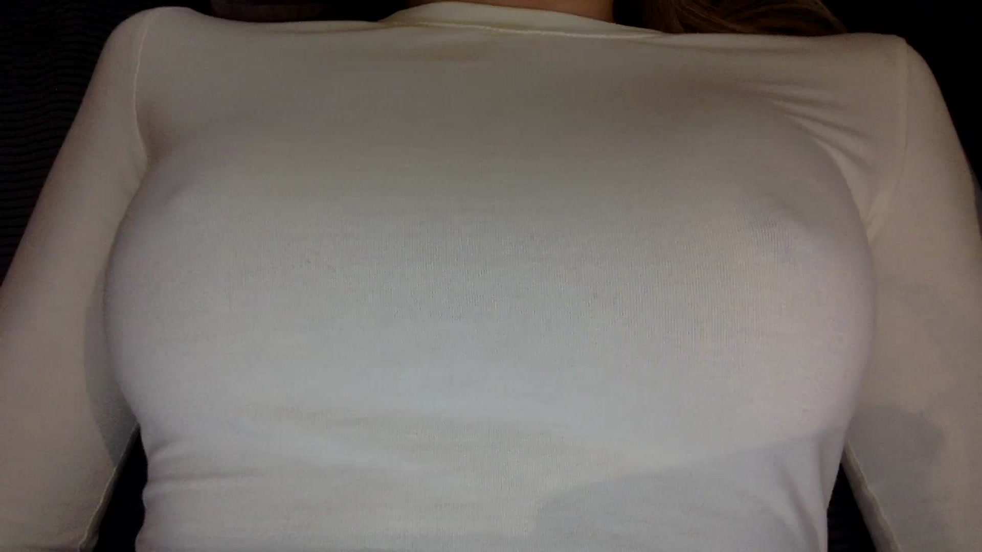 Gallery image thumbnail from EgoisticKitty's myfreecams stream on, 08/04/2024, 13:01 image 10 of 20