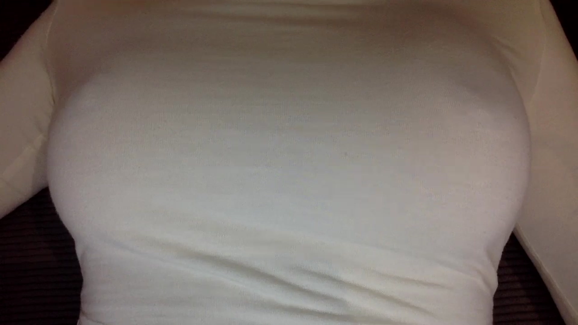 Gallery image thumbnail from EgoisticKitty's myfreecams stream on, 08/04/2024, 13:01 image 16 of 20