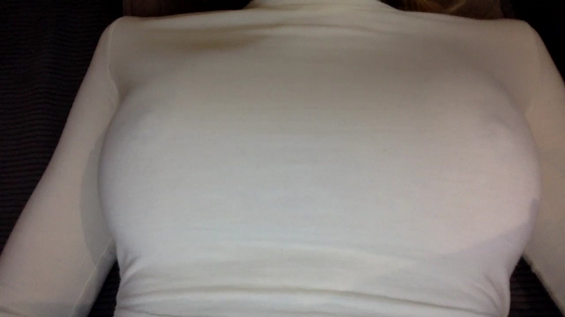 Gallery image thumbnail from EgoisticKitty's myfreecams stream on, 08/04/2024, 13:01 image 7 of 20