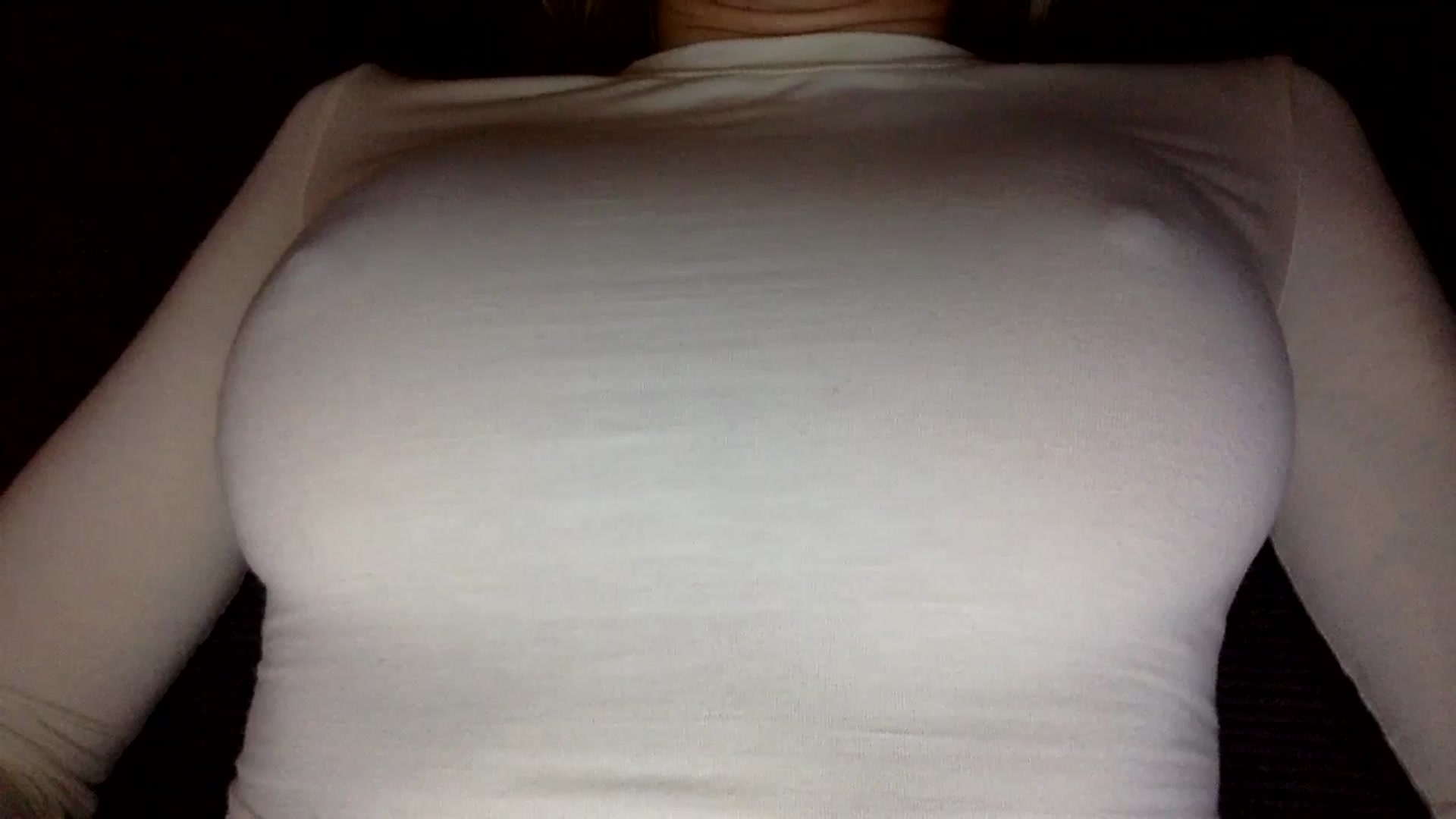 Gallery image thumbnail from EgoisticKitty's myfreecams stream on, 08/04/2024, 15:18 image 5 of 20