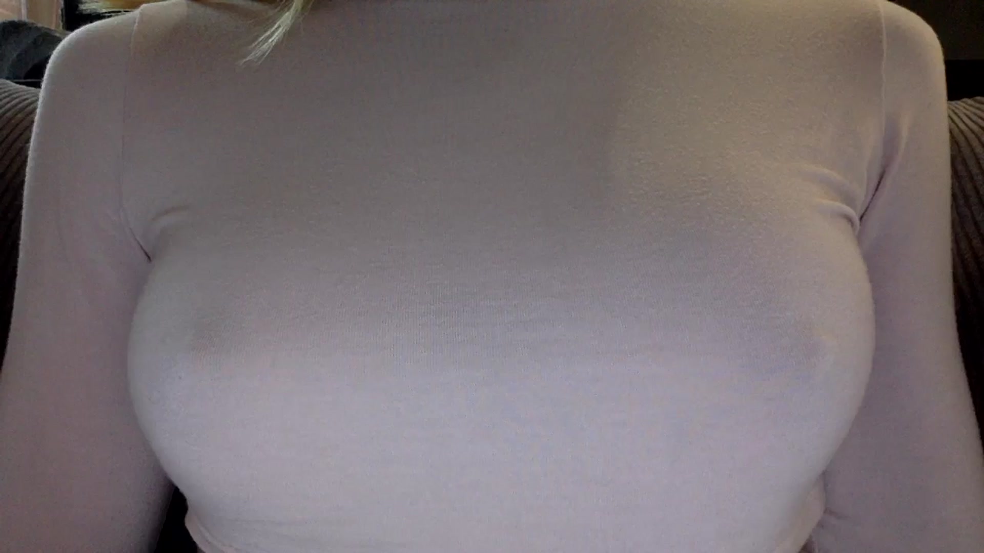 Gallery image thumbnail from EgoisticKitty's myfreecams stream on, 08/06/2024, 10:46 image 3 of 20