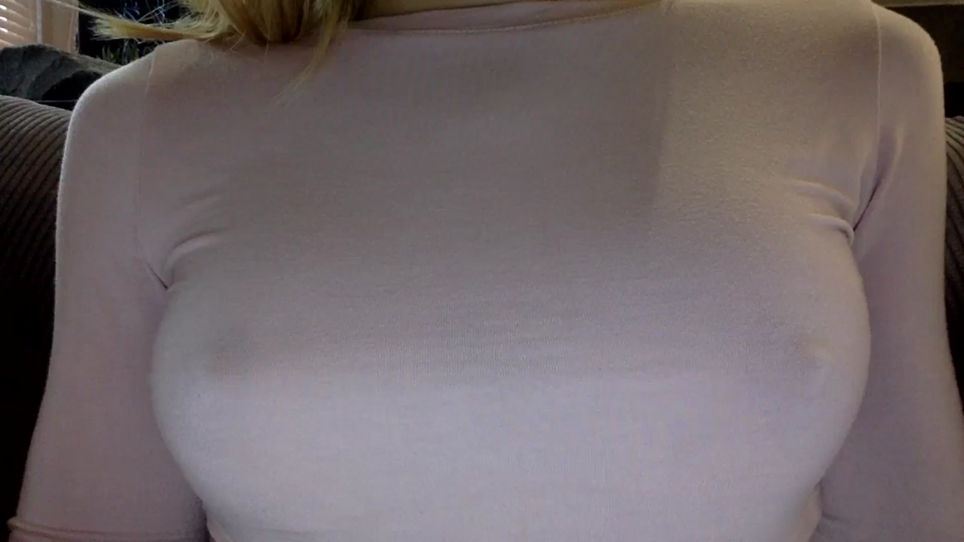 Gallery image thumbnail from EgoisticKitty's myfreecams stream on, 08/06/2024, 10:46 image 5 of 20
