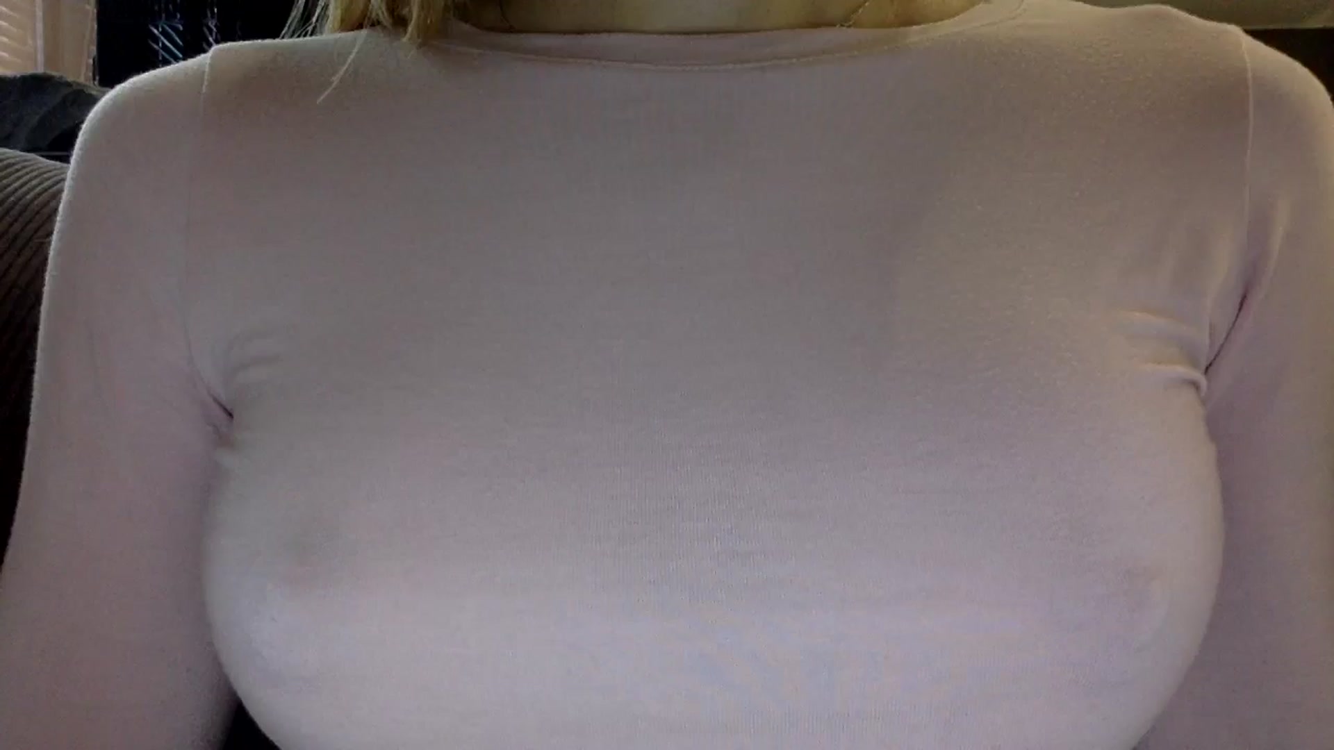 Gallery image thumbnail from EgoisticKitty's myfreecams stream on, 08/06/2024, 10:46 image 1 of 20