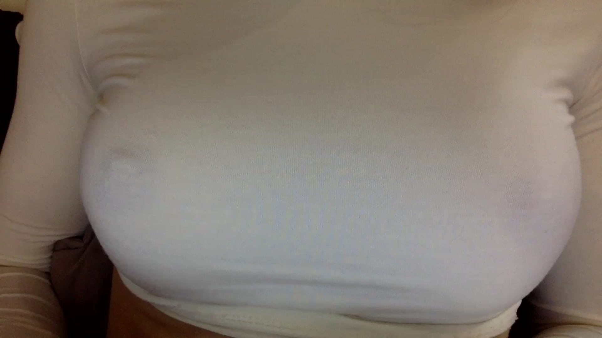 Gallery image thumbnail from EgoisticKitty's myfreecams stream on, 08/07/2024, 10:49 image 5 of 20