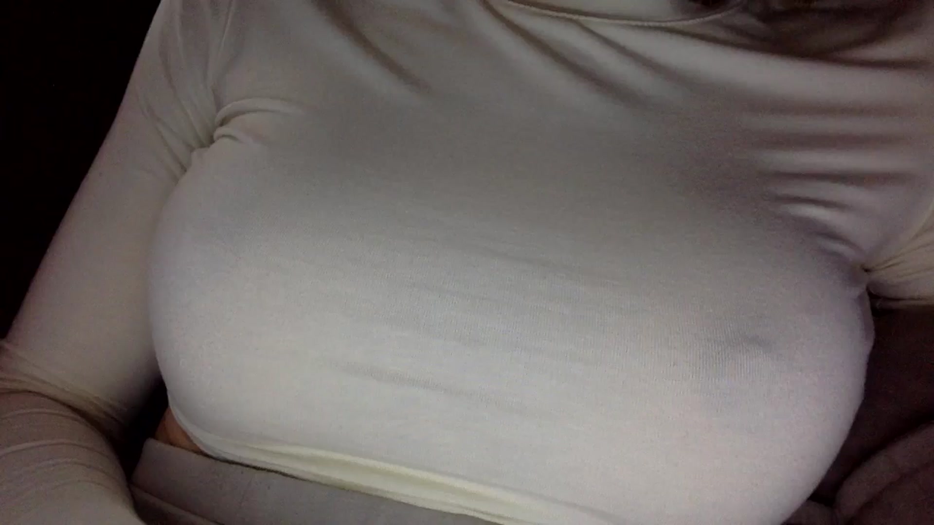 Gallery image thumbnail from EgoisticKitty's myfreecams stream on, 08/08/2024, 09:49 image 1 of 20