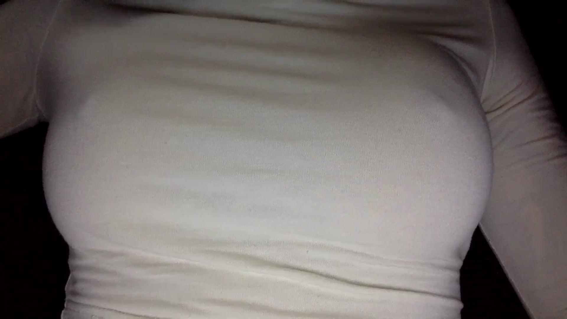 Gallery image thumbnail from EgoisticKitty's myfreecams stream on, 08/08/2024, 09:49 image 12 of 20