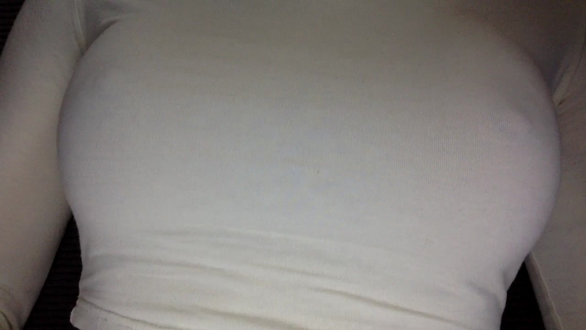 Gallery image thumbnail from EgoisticKitty's myfreecams stream on, 08/08/2024, 11:13 image 12 of 20