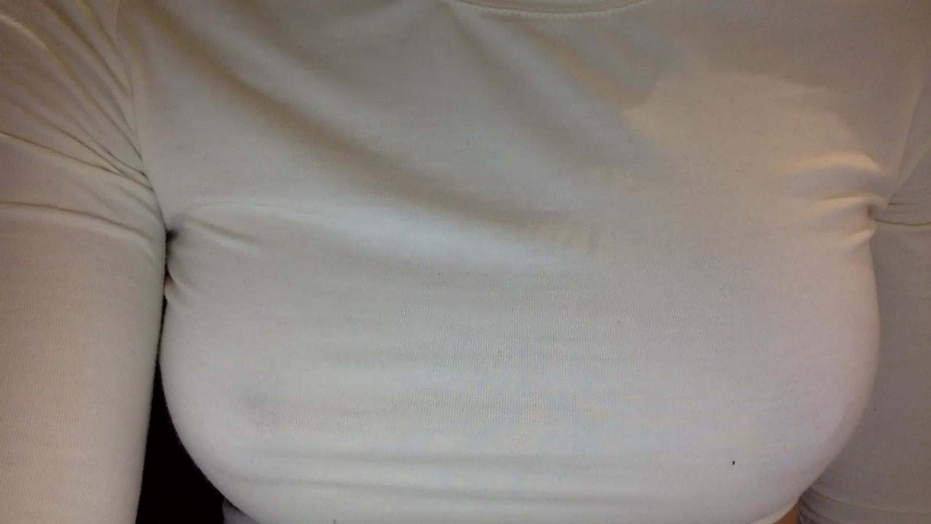 Gallery image thumbnail from EgoisticKitty's myfreecams stream on, 08/09/2024, 11:33 image 17 of 20