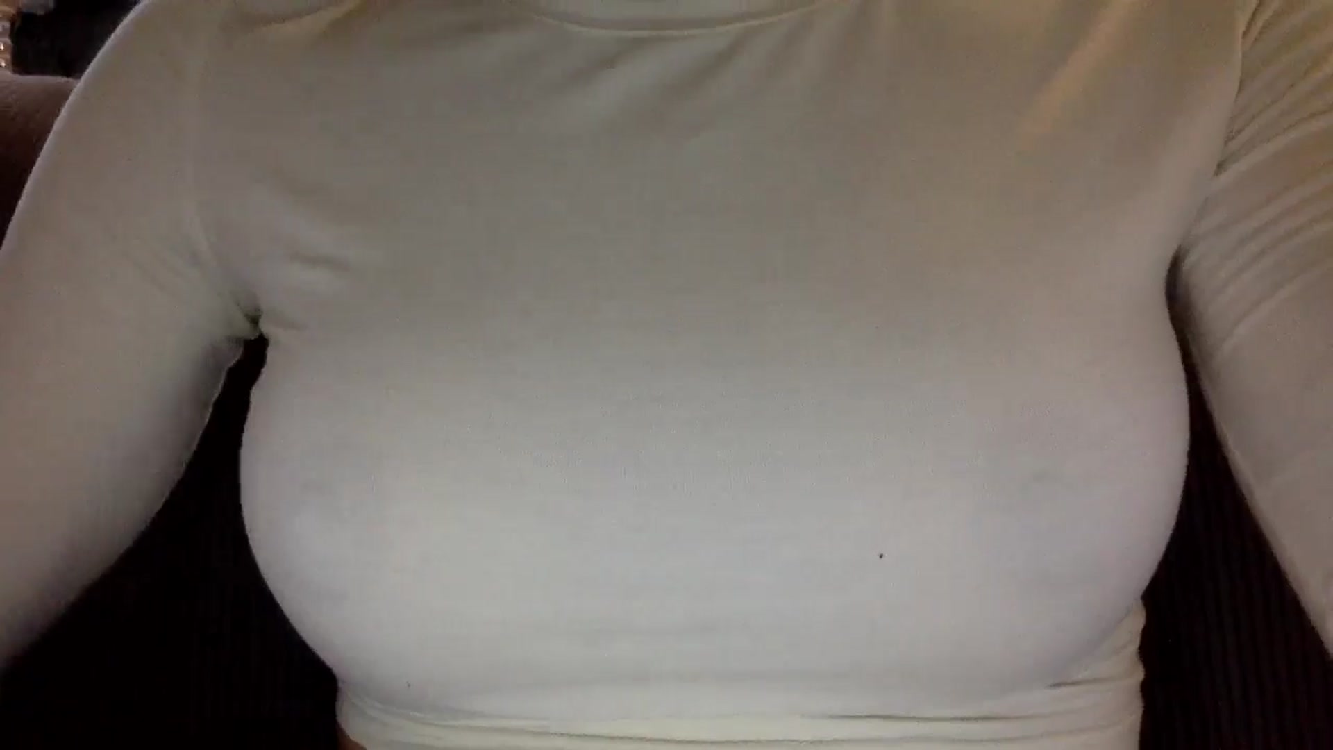 Gallery image thumbnail from EgoisticKitty's myfreecams stream on, 08/09/2024, 11:33 image 2 of 20