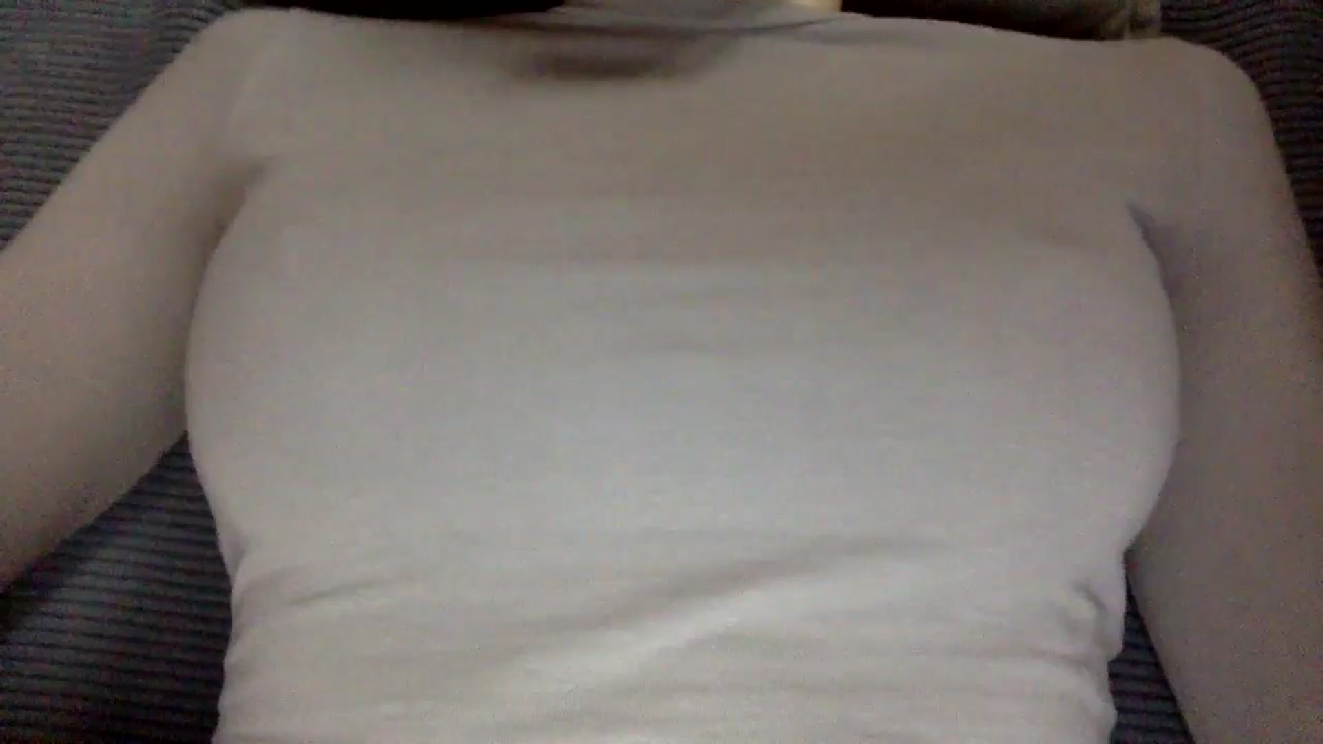 Gallery image thumbnail from EgoisticKitty's myfreecams stream on, 08/12/2024, 12:09 image 15 of 20