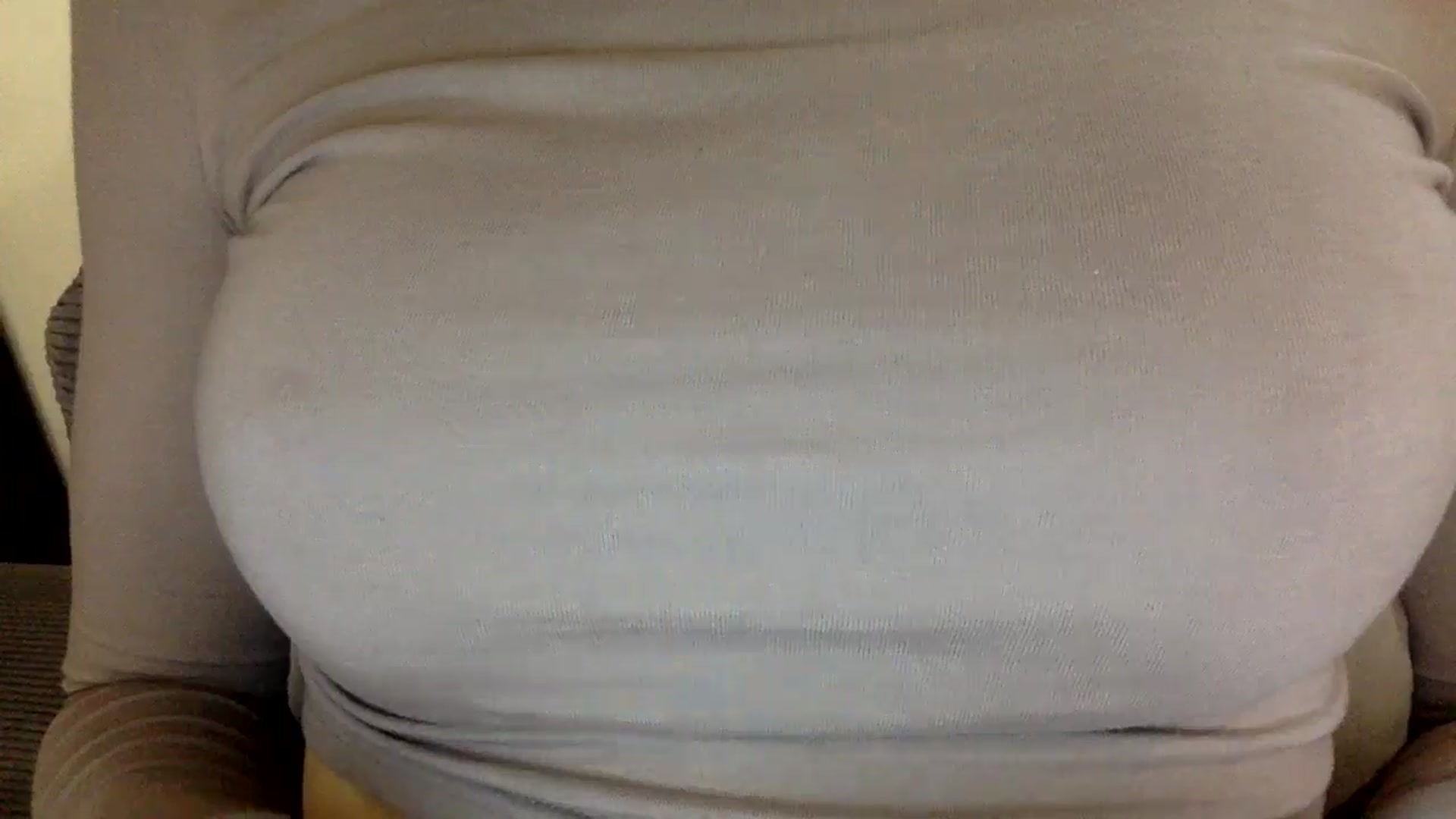 Gallery image thumbnail from EgoisticKitty's myfreecams stream on, 08/12/2024, 12:09 image 3 of 20