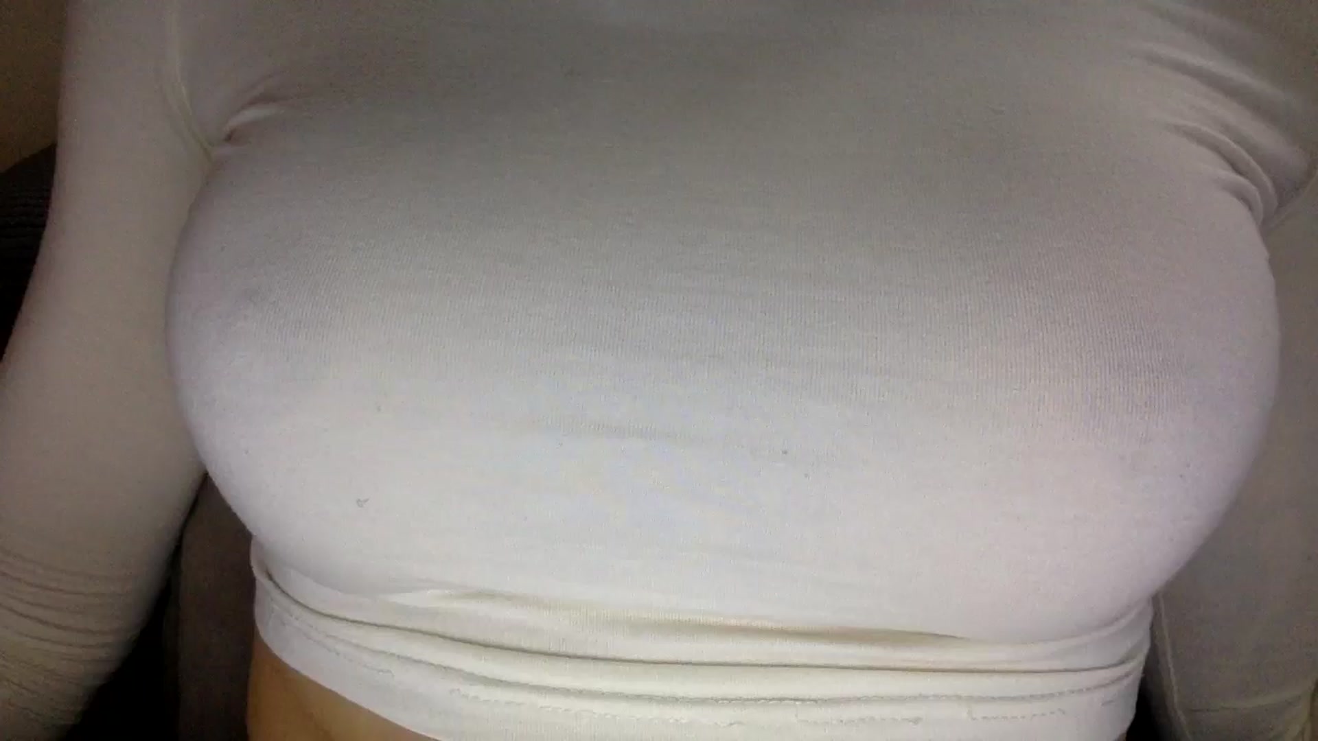 Gallery image thumbnail from EgoisticKitty's myfreecams stream on, 08/13/2024, 07:43 image 14 of 20