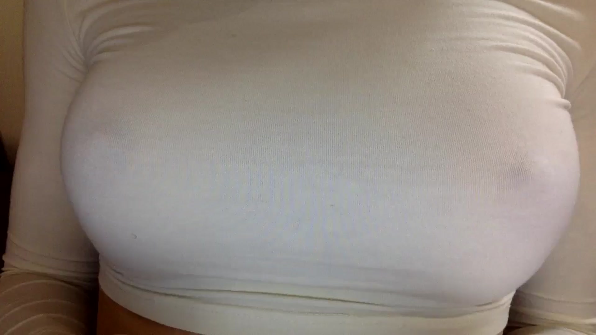 Gallery image thumbnail from EgoisticKitty's myfreecams stream on, 08/13/2024, 10:43 image 11 of 20