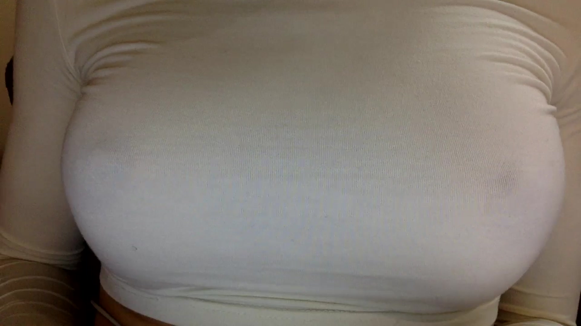 Gallery image thumbnail from EgoisticKitty's myfreecams stream on, 08/13/2024, 10:43 image 10 of 20