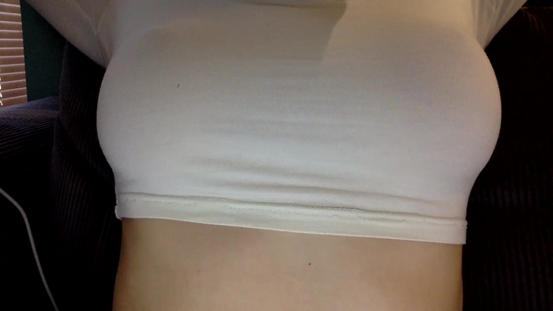 Gallery image thumbnail from EgoisticKitty's myfreecams stream on, 08/13/2024, 12:38 image 19 of 20