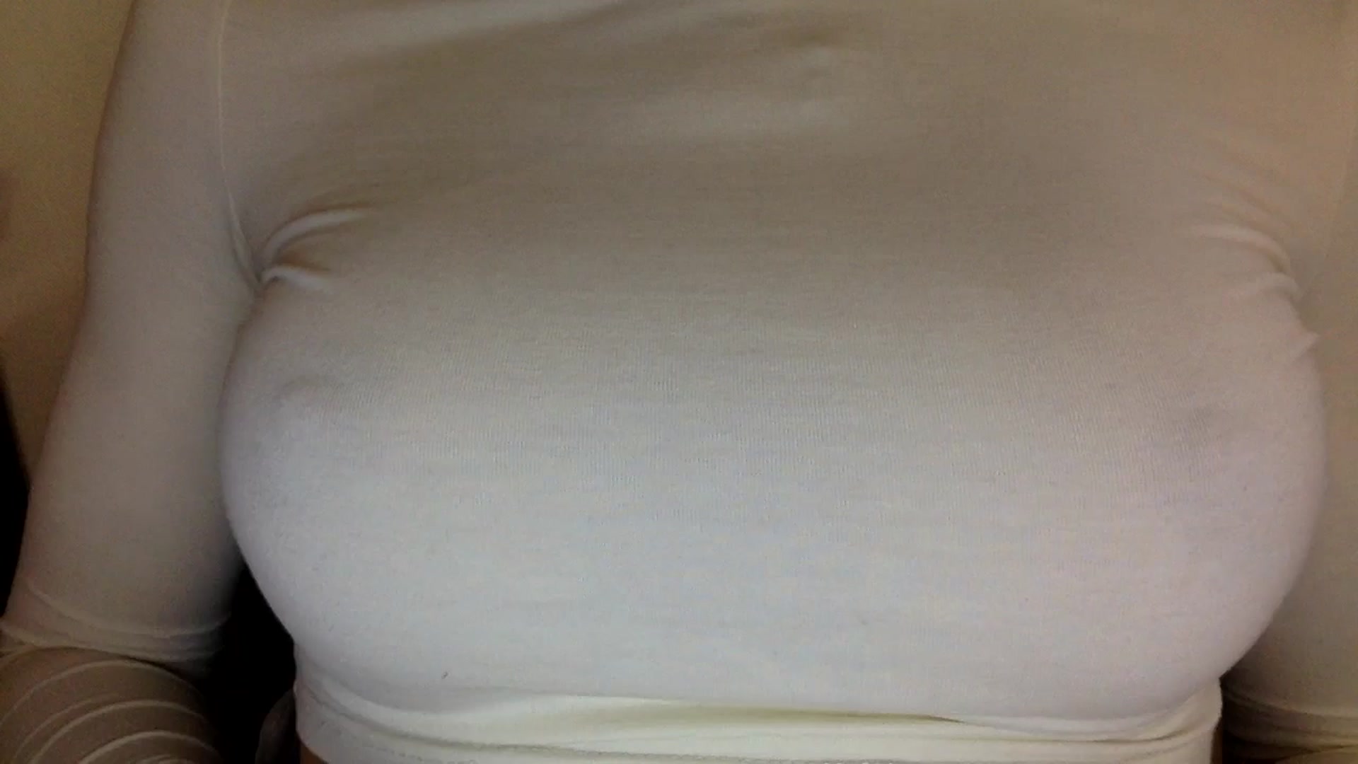 Gallery image thumbnail from EgoisticKitty's myfreecams stream on, 08/13/2024, 13:36 image 3 of 20
