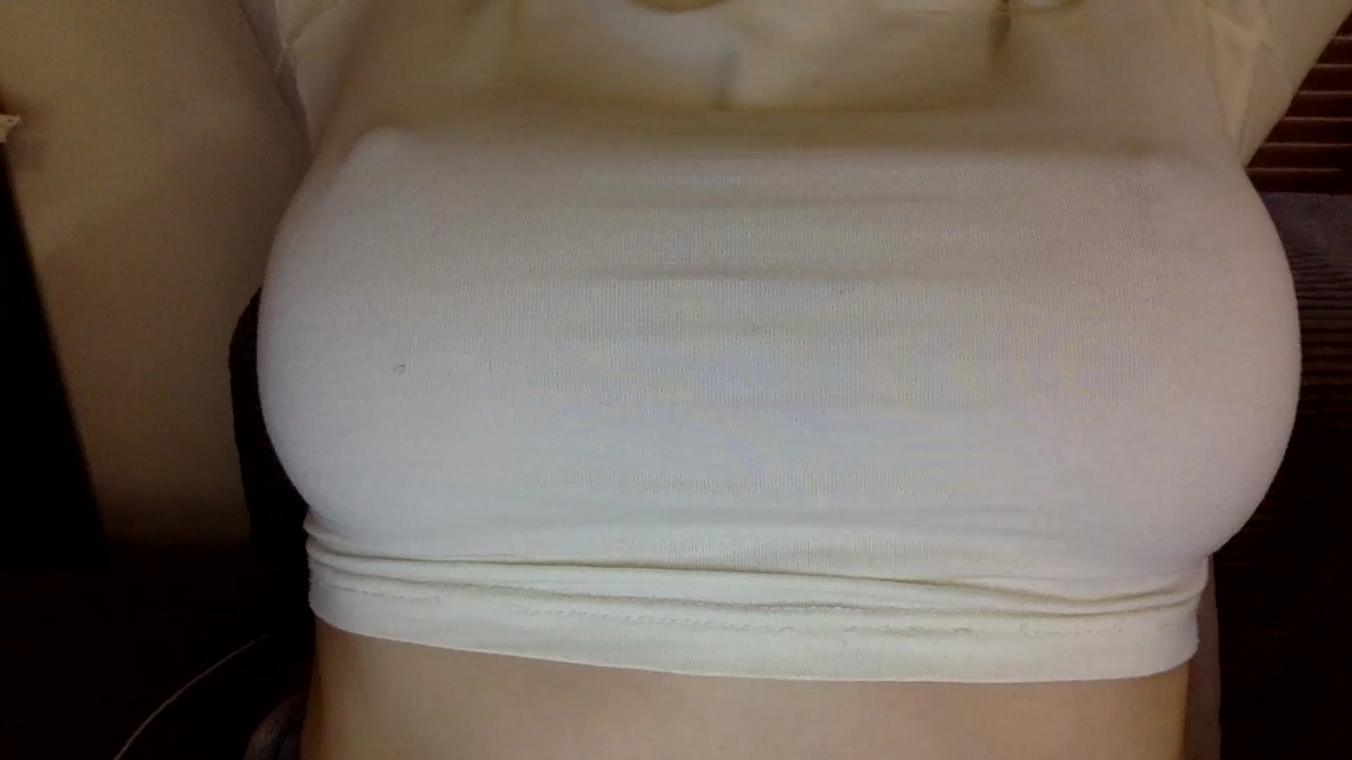 Gallery image thumbnail from EgoisticKitty's myfreecams stream on, 08/13/2024, 13:36 image 6 of 20