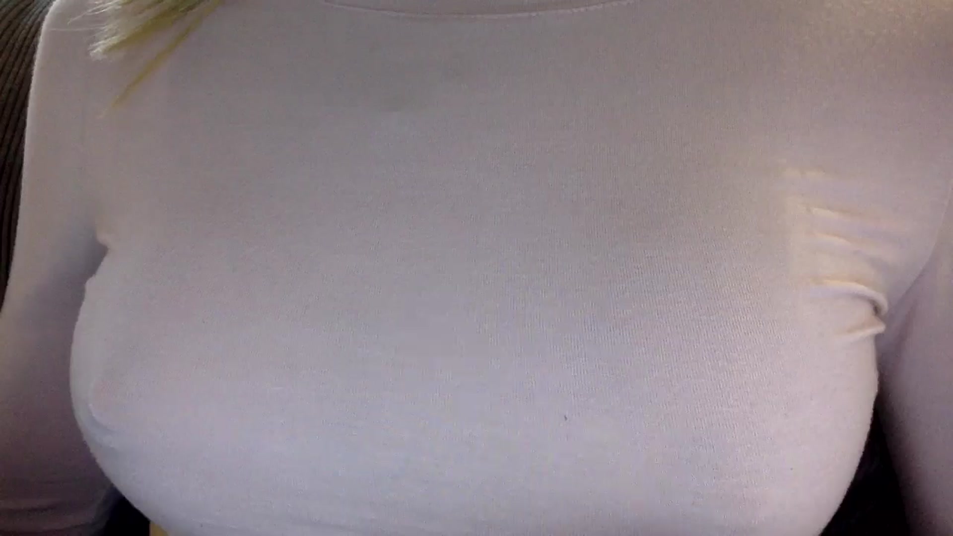 Gallery image thumbnail from EgoisticKitty's myfreecams stream on, 08/14/2024, 09:22 image 16 of 20